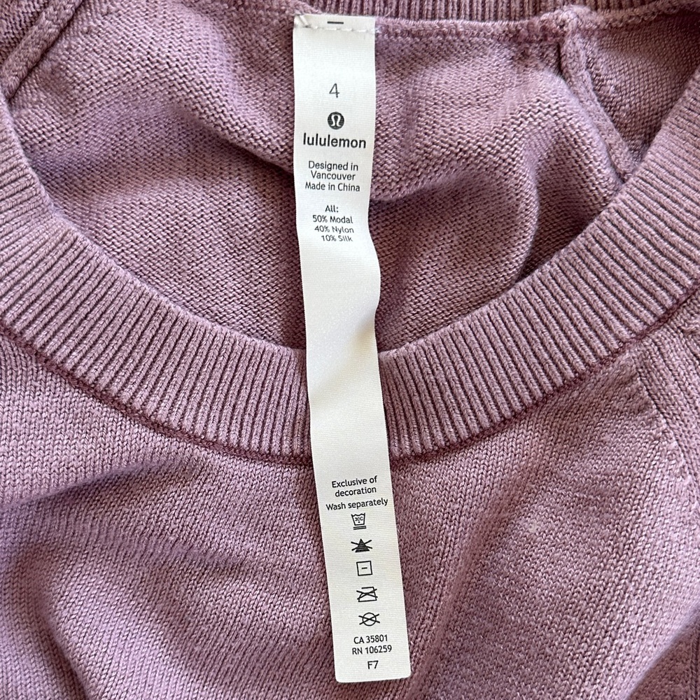 Lululemon Long Sleeve Top - Picture 7 of 7
